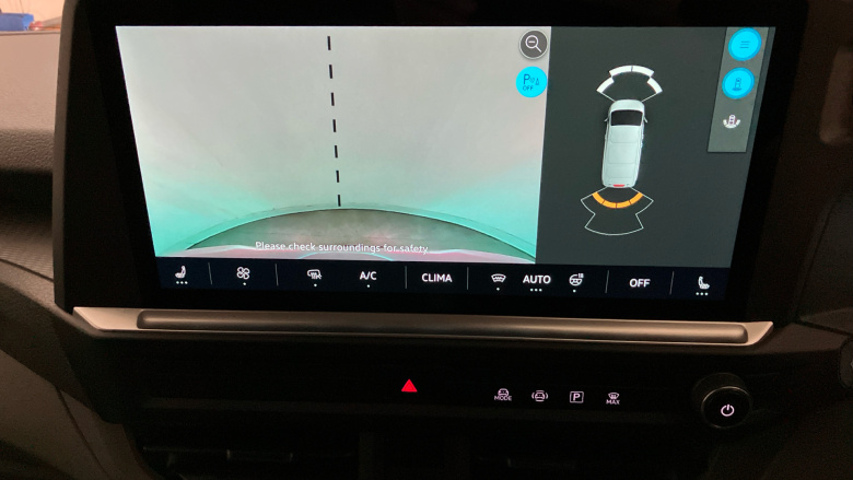 Volkswagen Transporter T32 Swb Electric 160kW 65kWh Commerce Pro Van Auto